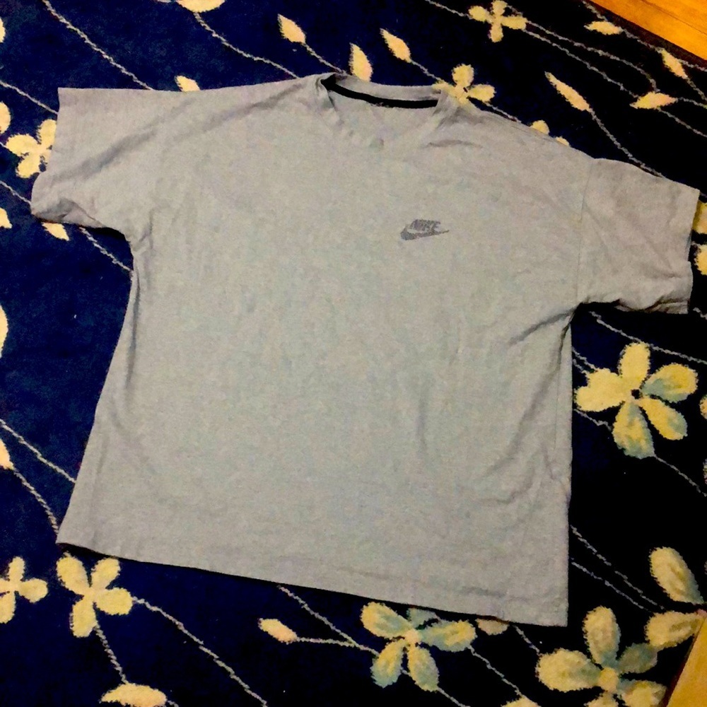 Nike men’s gray cotton swoosh short sleeve T-shirt